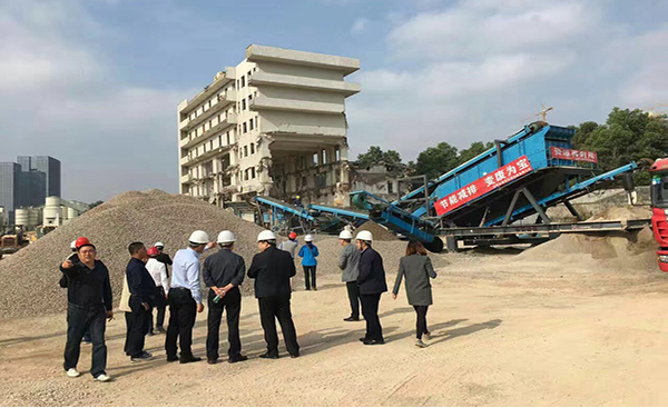 深圳移動(dòng)破碎站